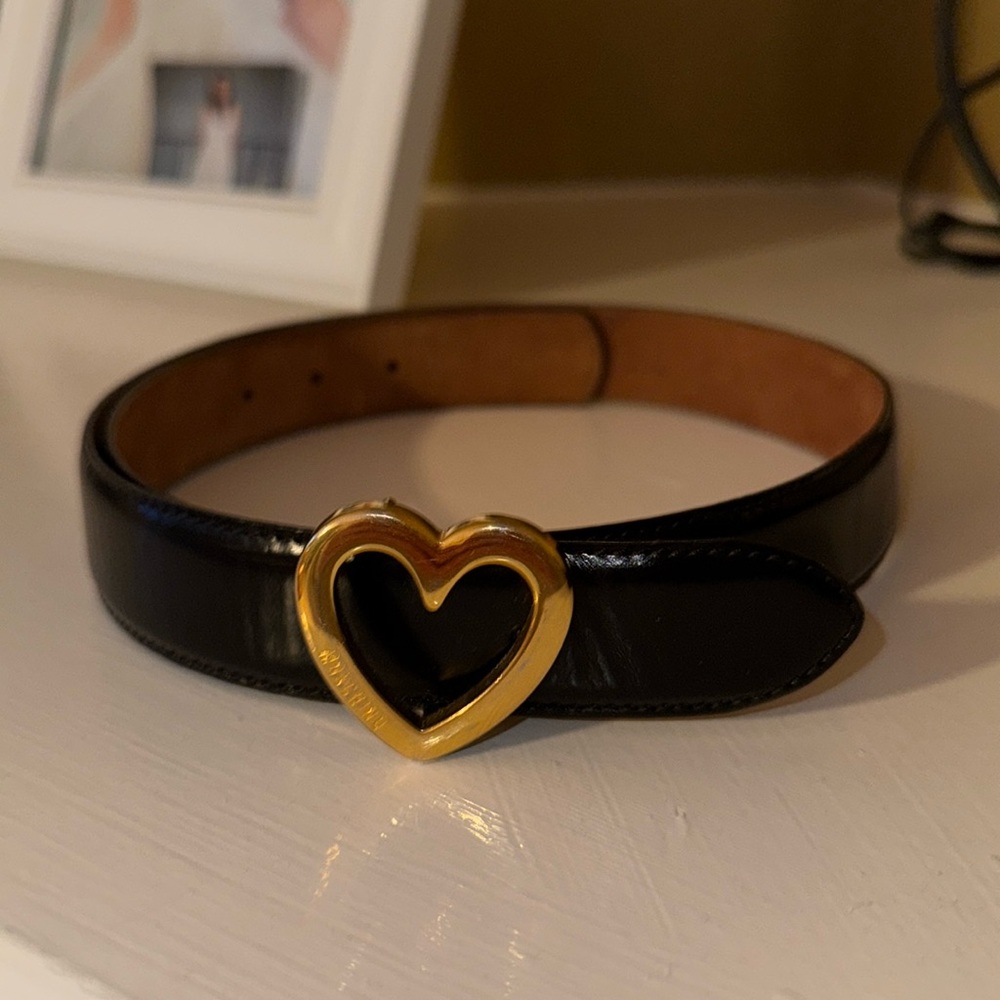 Moschino belt